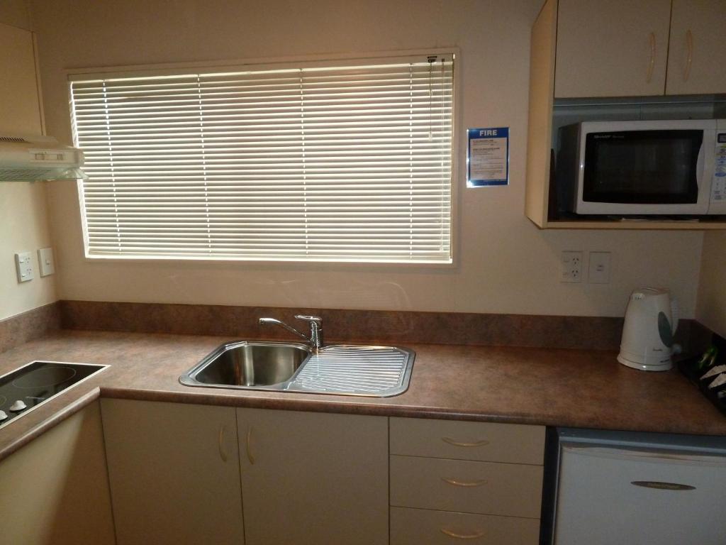 Tudor Lodge Motel Nelson Chambre photo